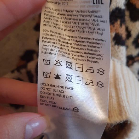 Vero Moda Leopard Print Sweater - Picture 7 of 10